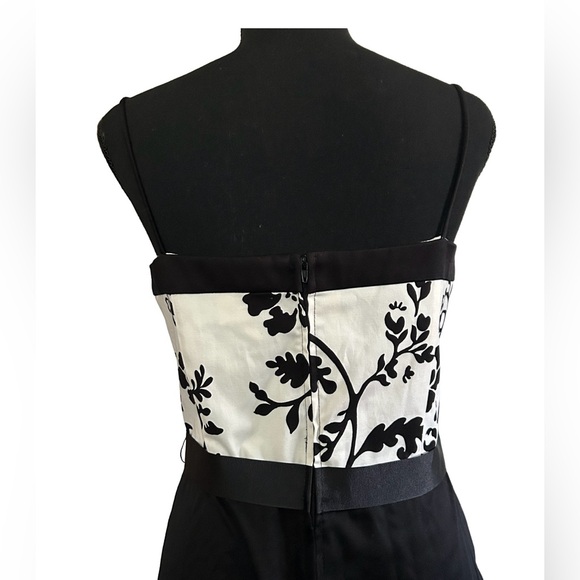 🖤GORGEOUS JESSICA HOWARD DRESS! NEUTRAL BLACK & WHITE! STUNNING 🖤 - Picture 11 of 16